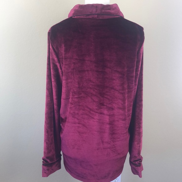 NWT Stunning! Volcom Stone Row Burgundy Soft Velvet Jacket - Size Small - Picture 8 of 16